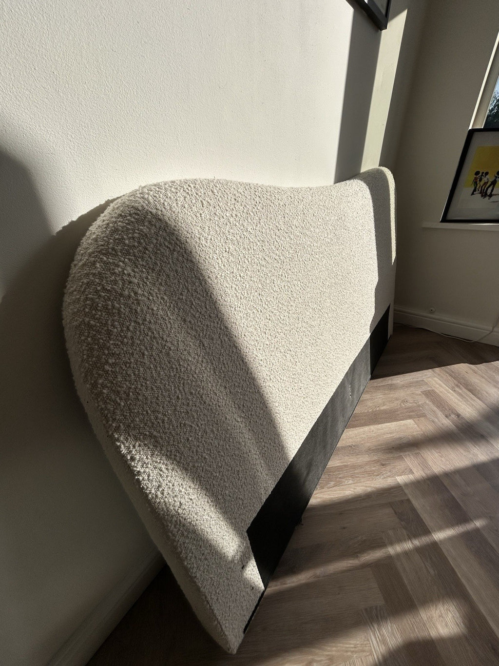 Daals Curved Headboard In Beige Boucle - King Size