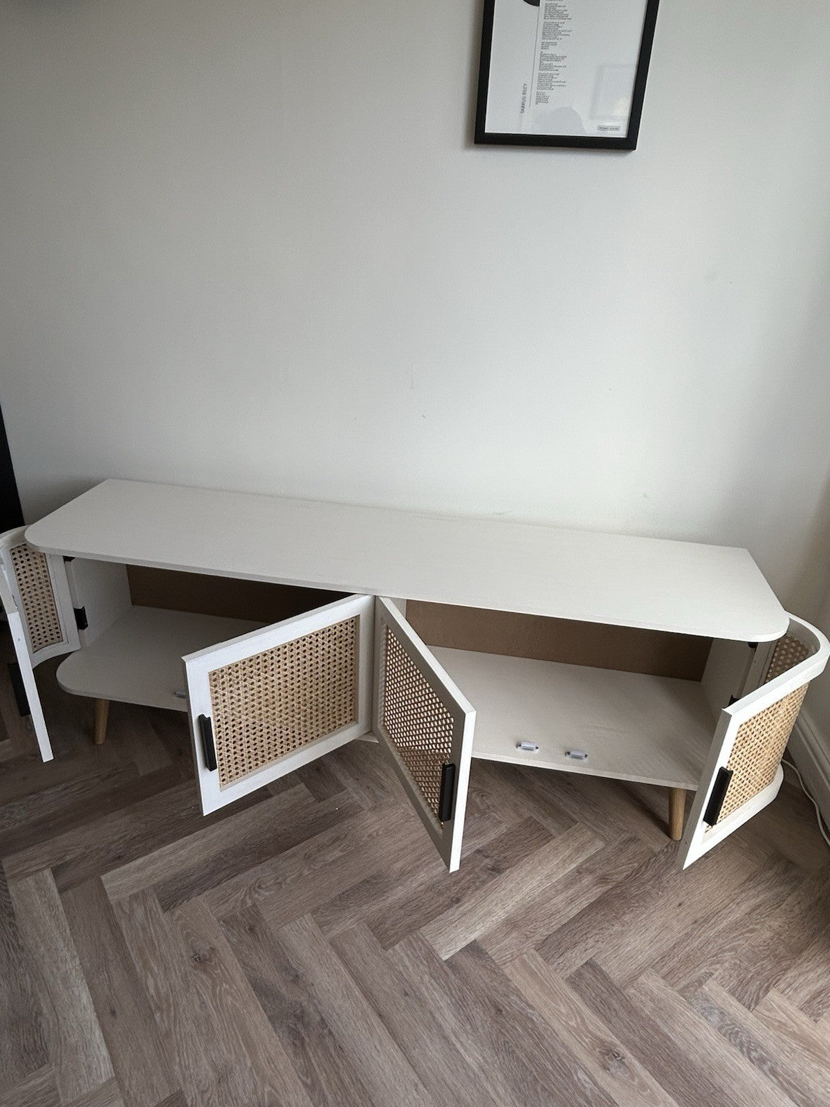 Daals Izzy Curved Rattan 160cm Wide TV Unit, White