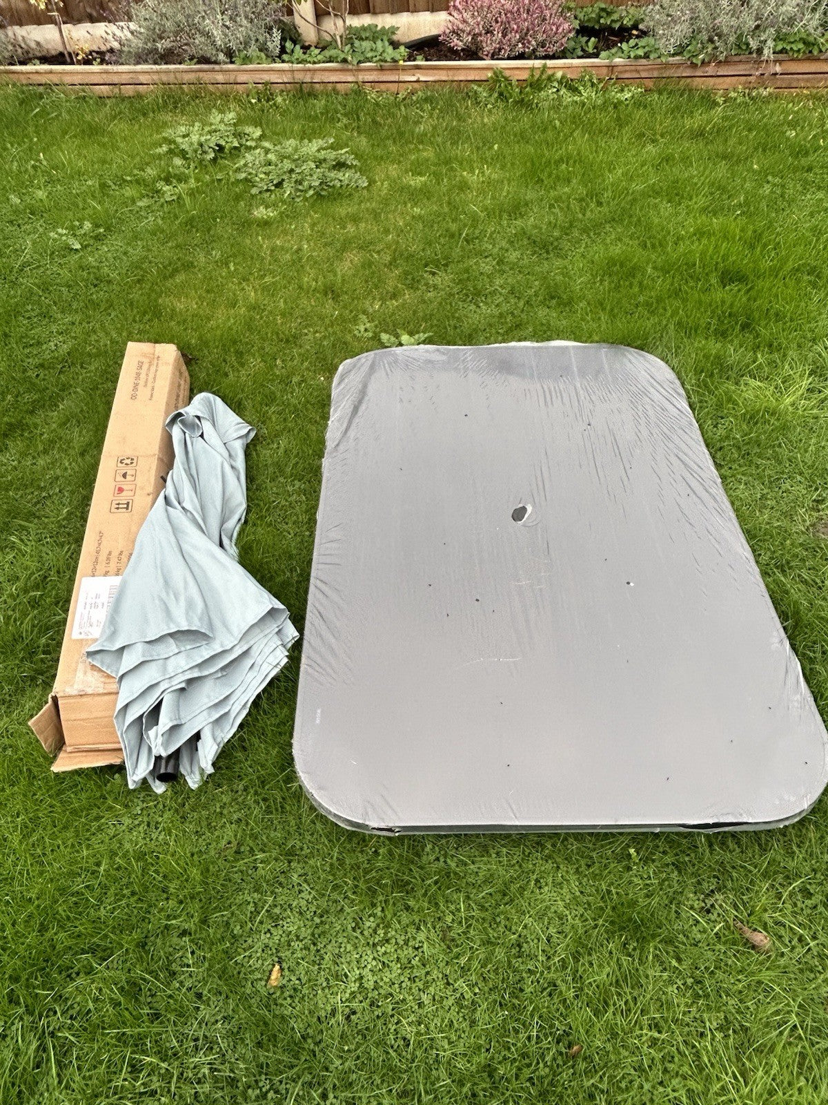 Daals Champneys 6 Seater Outdoor Dining Table With Parasol, Grey